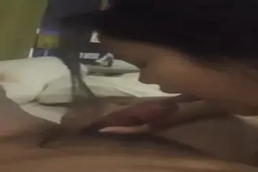 Gadis Cantik Pasrah Servis Kasur Mantap Crot